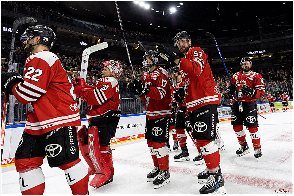 PENNY DEL;  Kölner Haie - Grizzly Wolfsburg; Köln, 21.09.2022